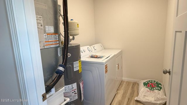 1608 Parkview Dr, Leitchfield, KY 42754