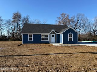 1608 Parkview Dr, Leitchfield, KY 42754