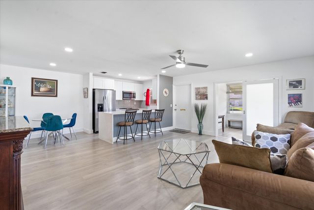 1022 Circle Drive A, Delray Beach, FL 33445