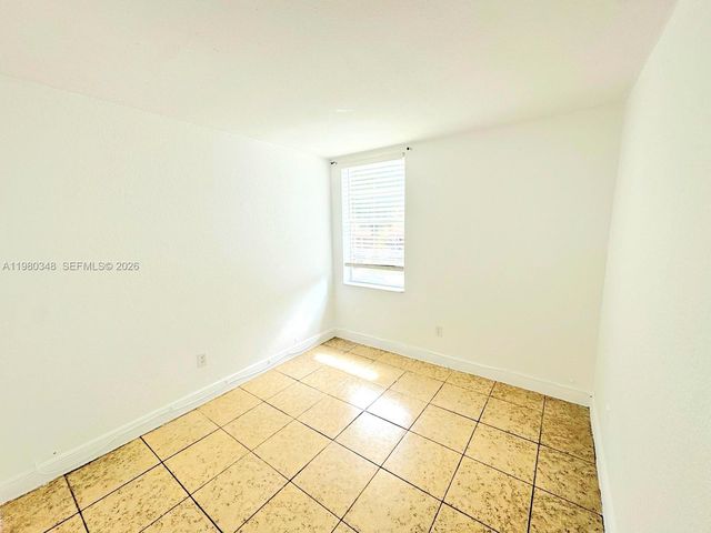 1805 W 56th St 202, Hialeah, FL 33012