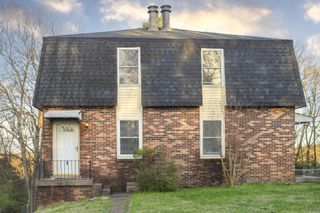 3309 Falls Creek Dr, Nashville, TN 37214