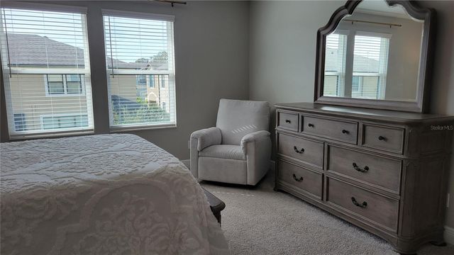 5161 78TH STREET CIRCLE E 100, Bradenton, FL 34203