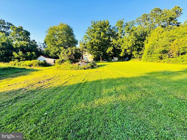 850 MYERSTOWN RD, Gardners, PA 17324