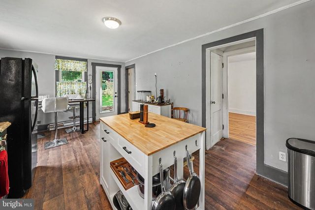 850 MYERSTOWN RD, Gardners, PA 17324
