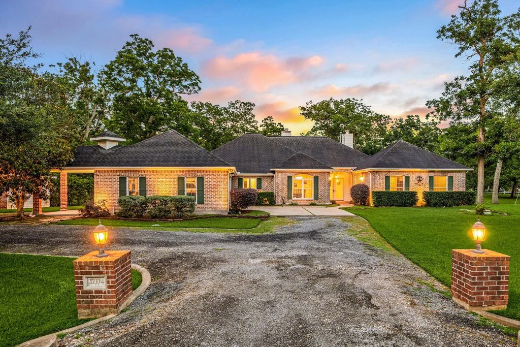 27334 S Karaugh Drive, Richmond, TX 77406