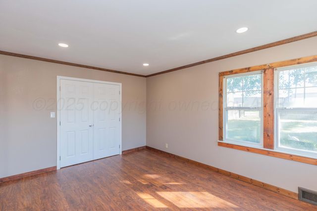 821 S Fifth Street, Canadian, TX 79014