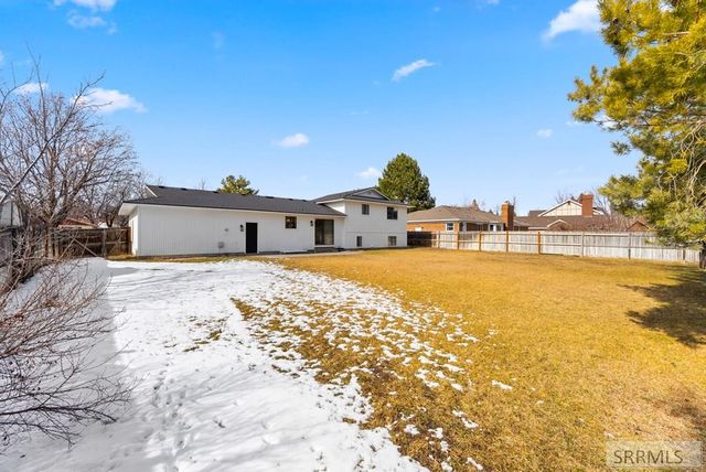 2659 Laguna Drive, Idaho Falls, ID 83404