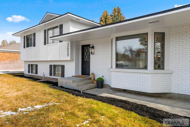 2659 Laguna Drive, Idaho Falls, ID 83404