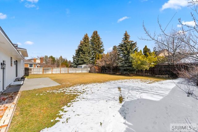 2659 Laguna Drive, Idaho Falls, ID 83404