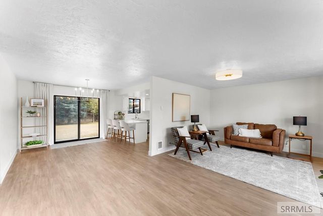 2659 Laguna Drive, Idaho Falls, ID 83404