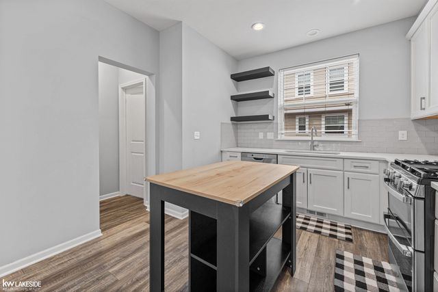 340 Dale Court, Ferndale, MI 48220