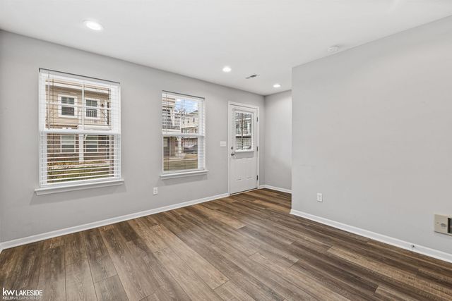 340 Dale Court, Ferndale, MI 48220