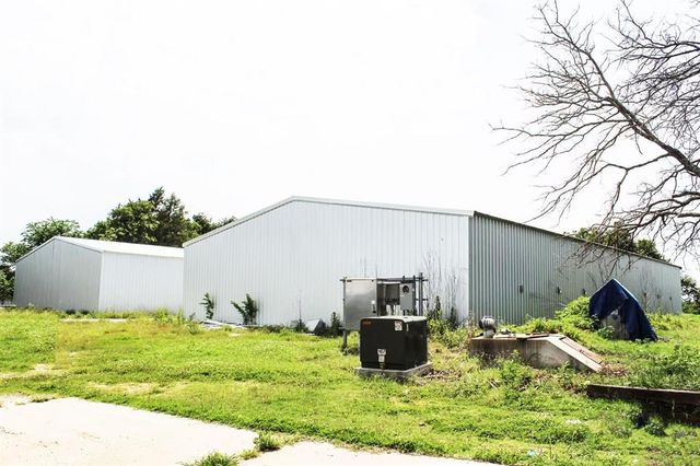 13601 amanda Drive, Mcloud, OK 74851