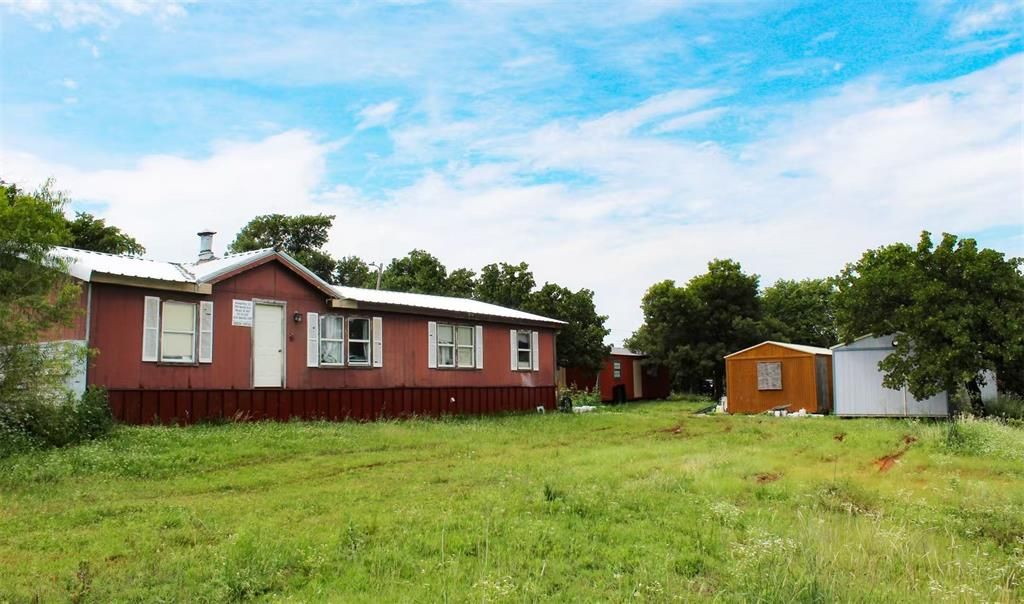 13601 amanda Drive, Mcloud, OK 74851