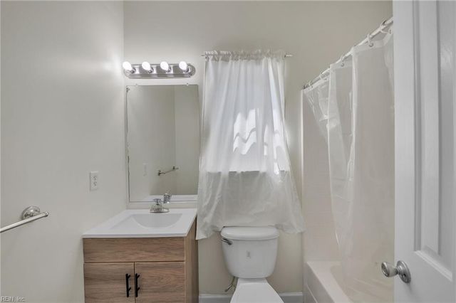 1932 Spain LN, Virginia Beach, VA 23464