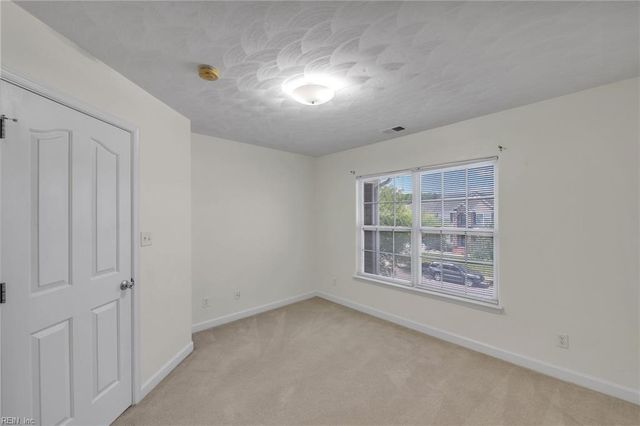 1932 Spain LN, Virginia Beach, VA 23464