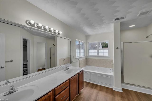 1932 Spain LN, Virginia Beach, VA 23464