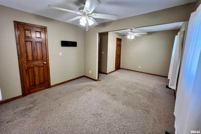 58 CHURCHILL Drive, Chatham, IL 62629