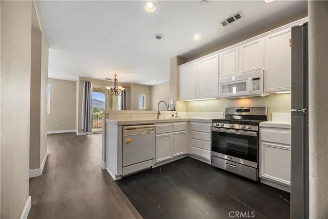 1800 E Lakeshore Drive 1601, Lake Elsinore, CA 92530