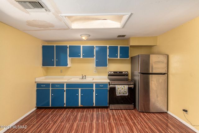 4163 S Queen Palm Drive, Tucson, AZ 85730