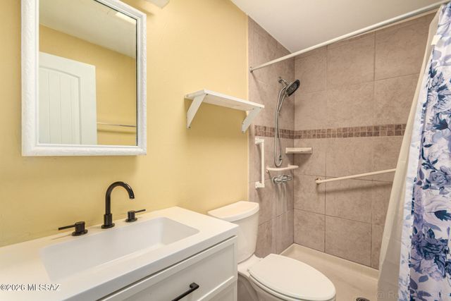 4163 S Queen Palm Drive, Tucson, AZ 85730