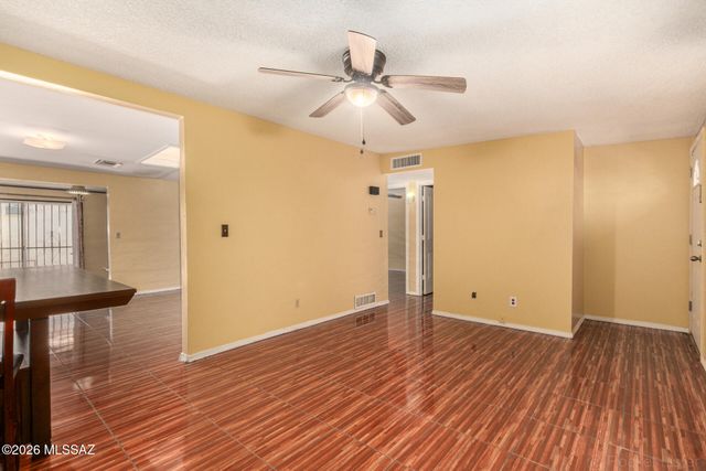 4163 S Queen Palm Drive, Tucson, AZ 85730