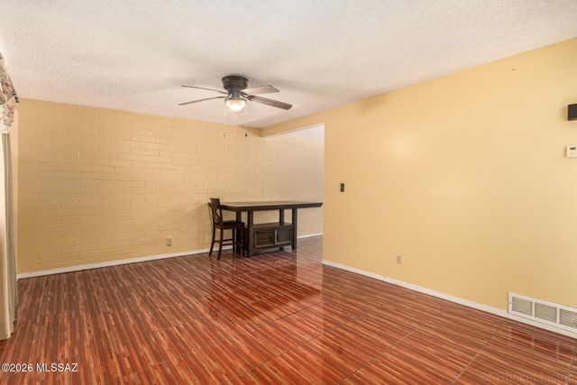 4163 S Queen Palm Drive, Tucson, AZ 85730