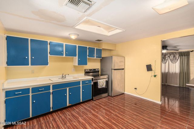 4163 S Queen Palm Drive, Tucson, AZ 85730