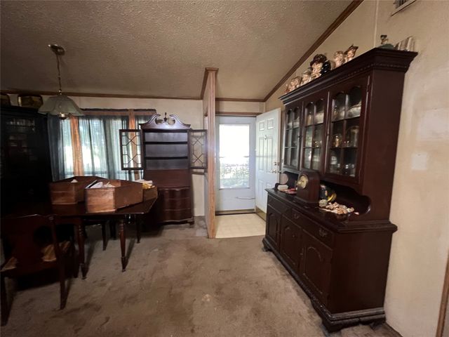 304 S Lafayette Street, Campbell, TX 75422