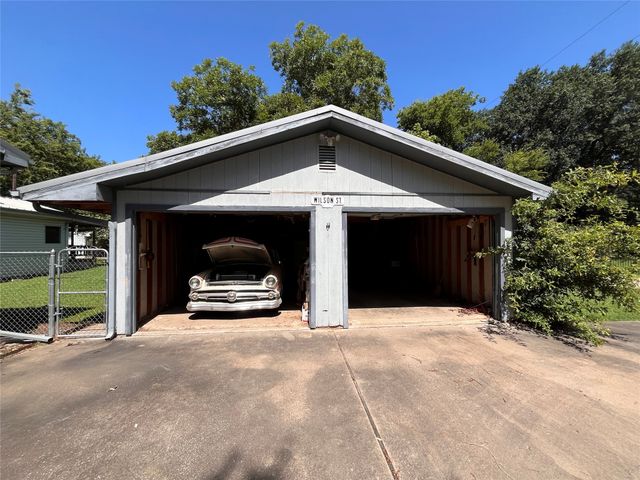 304 S Lafayette Street, Campbell, TX 75422