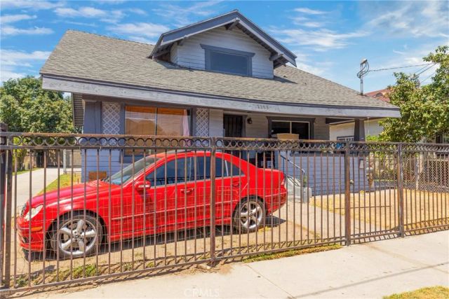1253 E 46th, Los Angeles, CA 90011