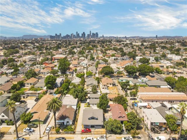 1253 E 46th, Los Angeles, CA 90011