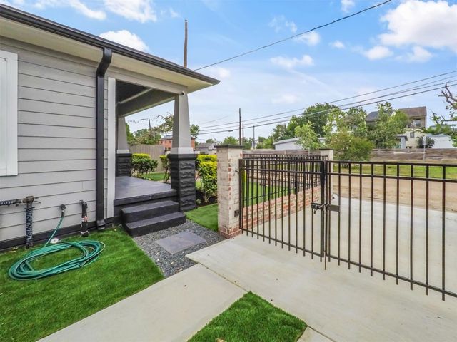 1809 Hardy Street, Houston, TX 77026