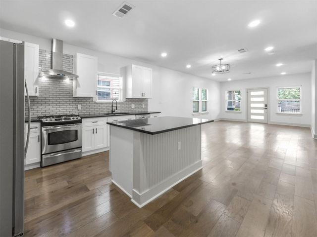 1809 Hardy Street, Houston, TX 77026