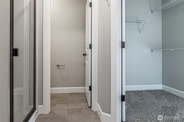 917 NE Burton Ray Street NE, Lacey, WA 98516