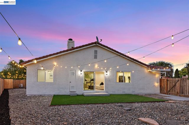 4161 Sunflower Ct, Union City, CA 94587