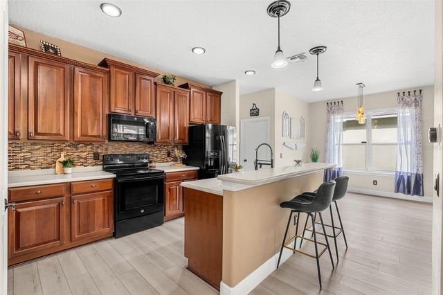 555 CAREY WAY, Orlando, FL 32825