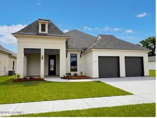 201 Cliffside Drive, Youngsville, LA 70592
