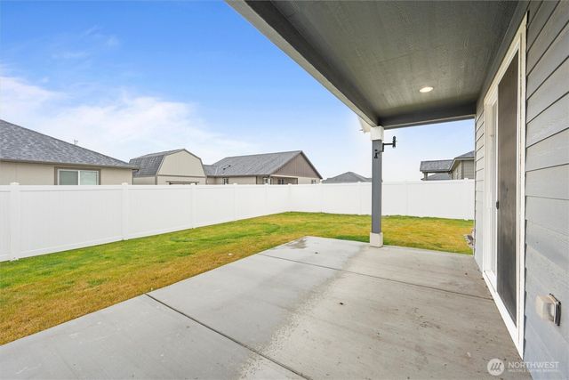 1011 5th Avenue NE, Ephrata, WA 98823