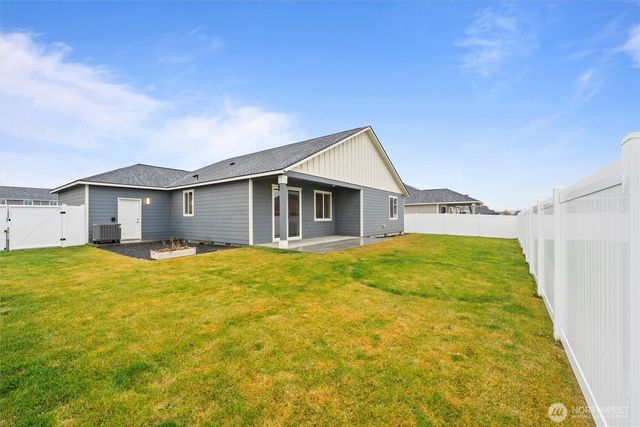 1011 5th Avenue NE, Ephrata, WA 98823