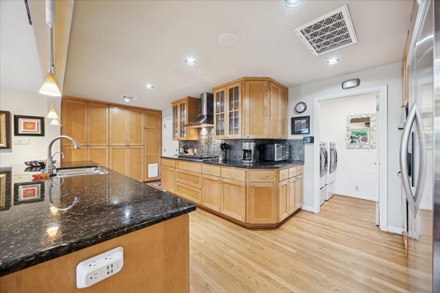 3009 McElroy DR, Austin, TX 78757