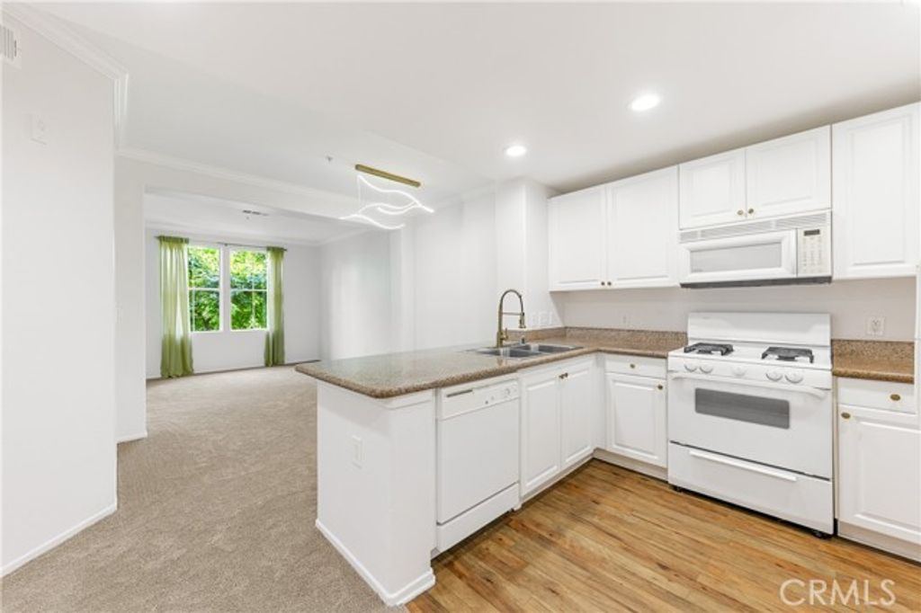 2257 Watermarke Place, Irvine, CA 92612