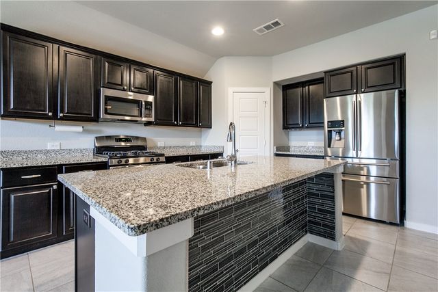 1716 Lone Lynx Way, Wylie, TX 75098