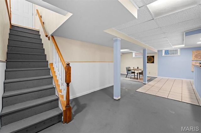 265 W Saint Anthony Lane, Florissant, MO 63031