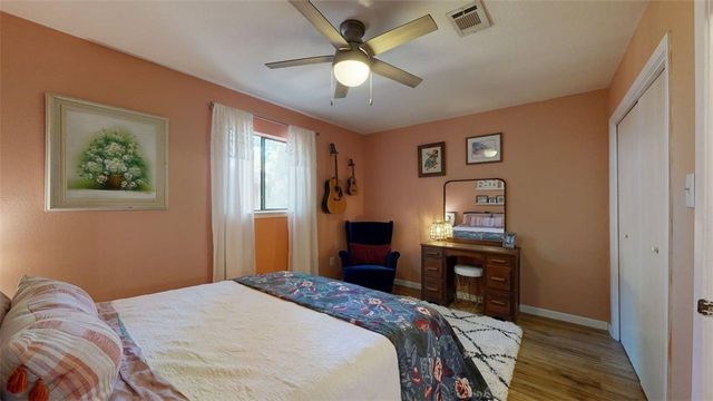 4345 Carter Creek Parkway 5, Bryan, TX 77802