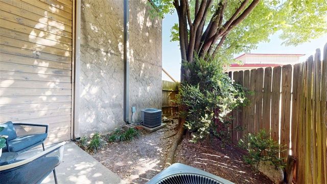 4345 Carter Creek Parkway 5, Bryan, TX 77802