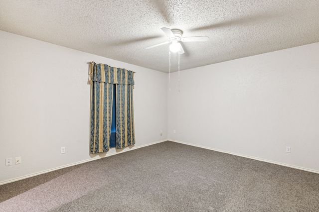 431 Sleepy Top Drive, Glenn Heights, TX 75154