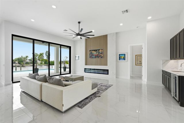 4240 NW 33RD LANE, Cape Coral, FL 33993