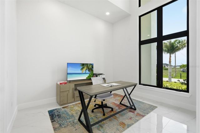 4240 NW 33RD LANE, Cape Coral, FL 33993