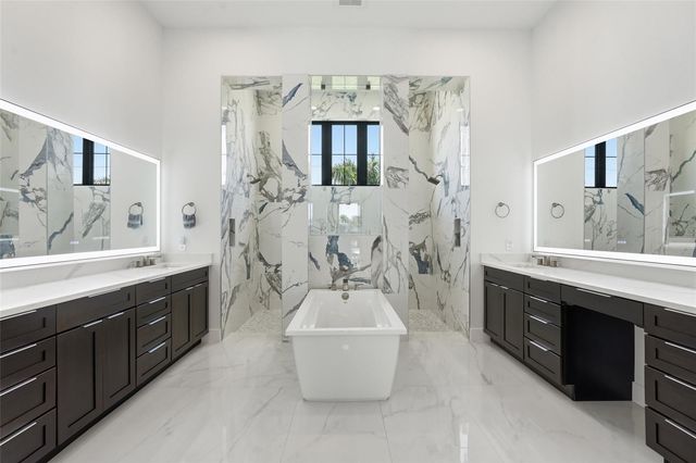 4240 NW 33RD LANE, Cape Coral, FL 33993